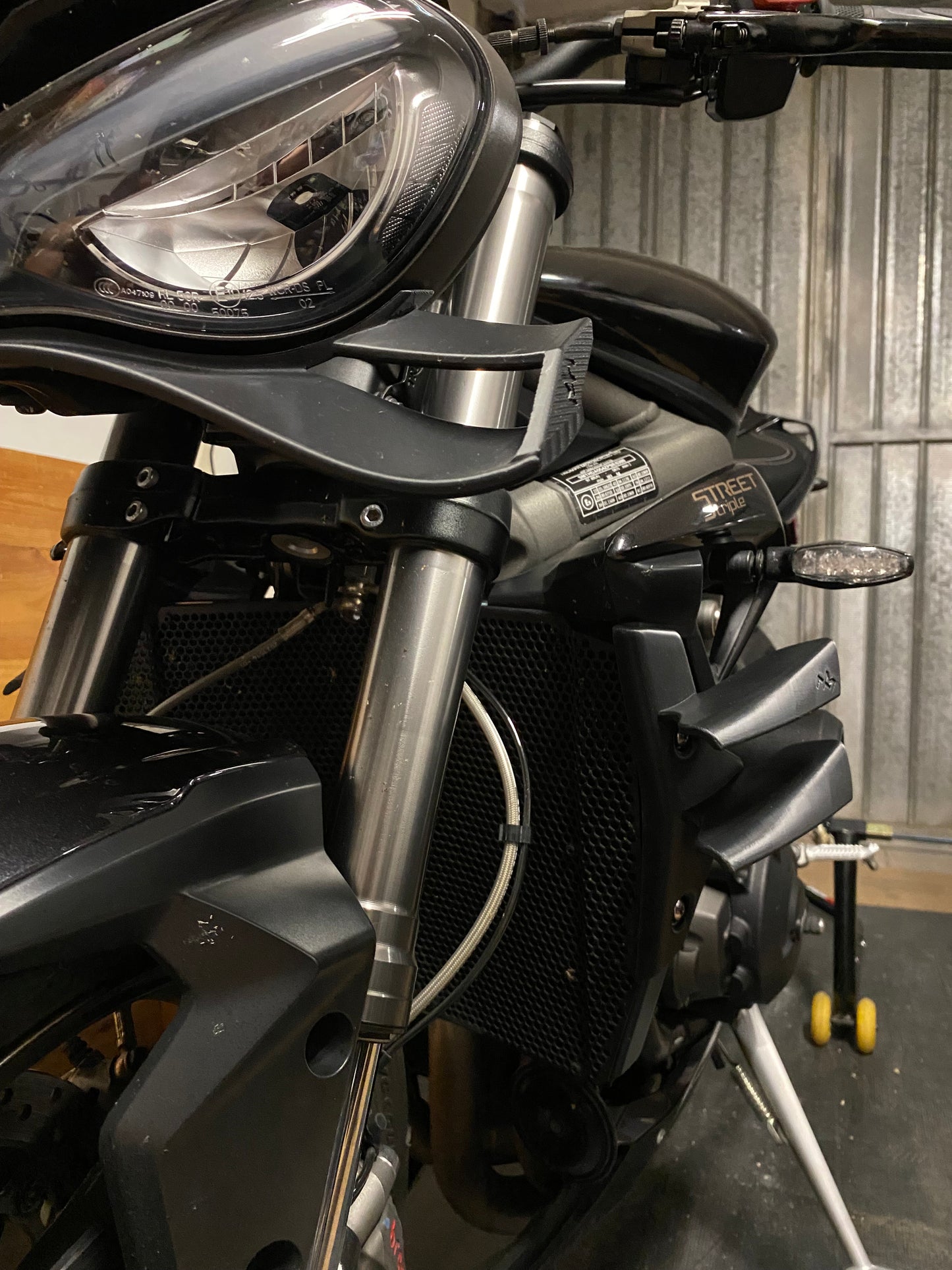 Racing Side Wings Street Triple 765 (2020–2023)