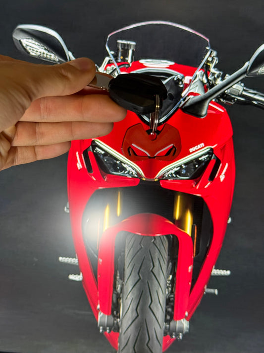 Supersport 950
